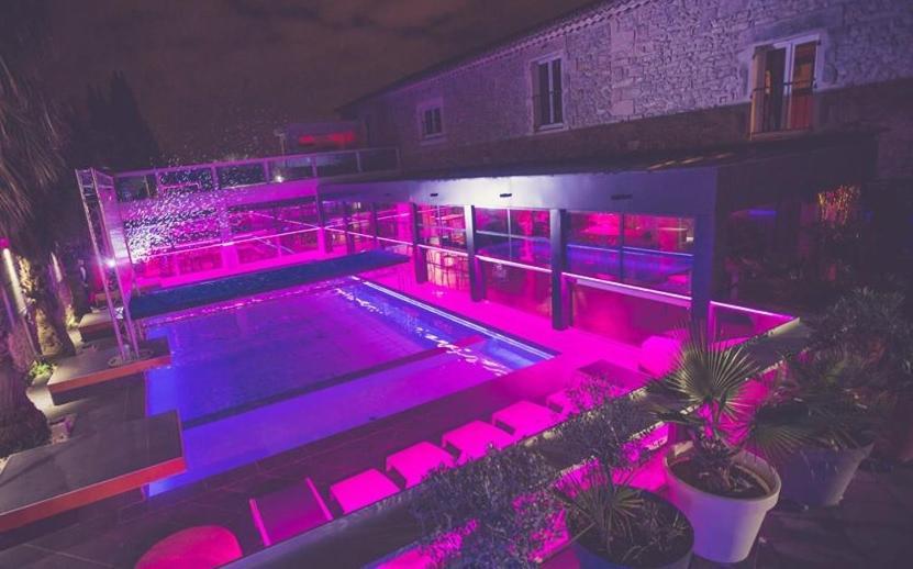 Mas La Farelle Gite, Fitness & Salle De Jeux Gratuite & Spa En Supplement Nîmes Exterior foto